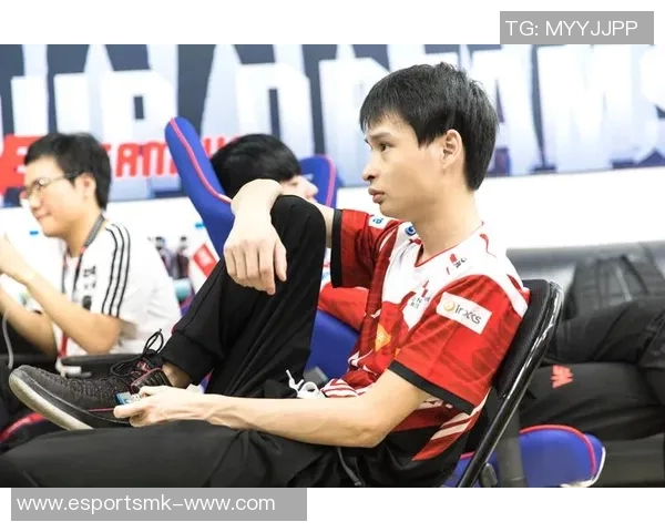 电竞数据分析师黄磊揭秘英雄联盟成功背后的秘密与策略